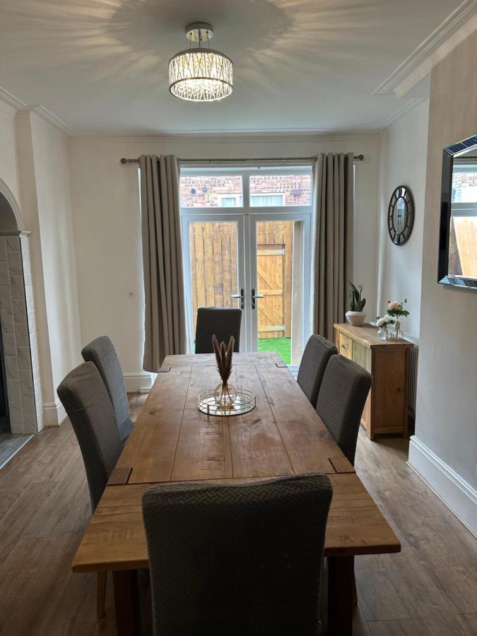 Watford Road House
