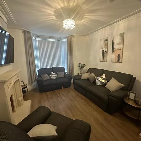 Watford Road House Liverpool Extérieur photo