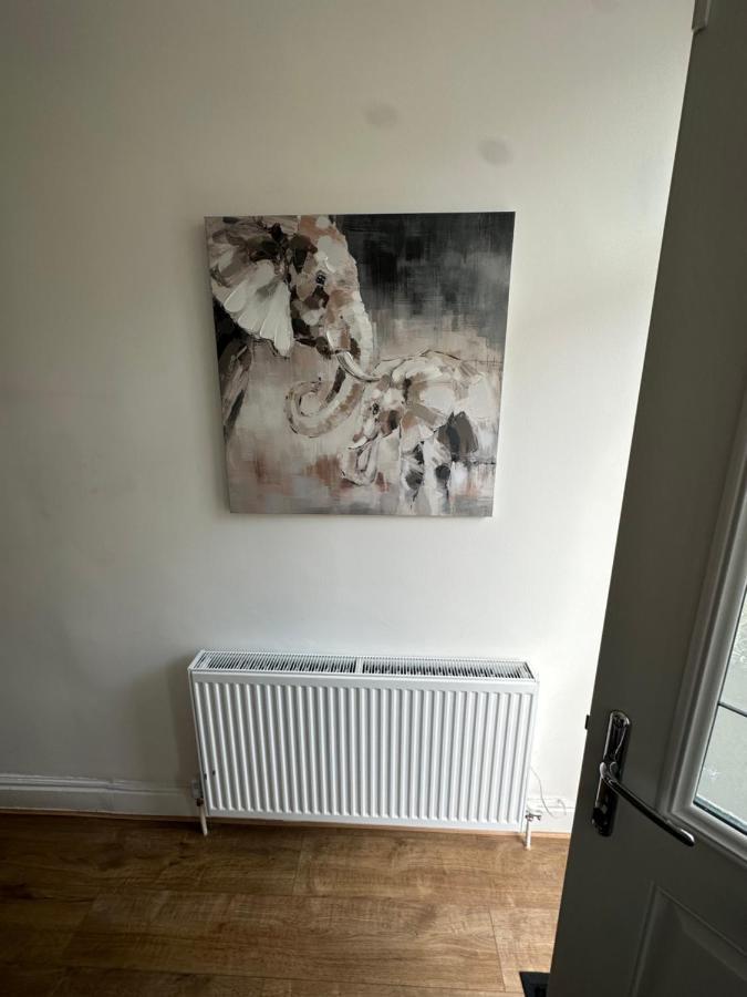 Watford Road House